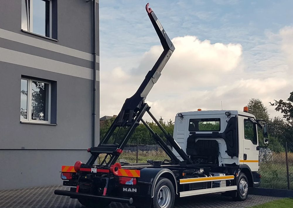 MAN TGL 12.220 HAKOWIEC 4x2 KLIMA - Lastbil kroghejs: billede 4 MAN TGL 12.220 HAKOWIEC 4x2 KLIMA - Lastbil kroghejs: billede 4