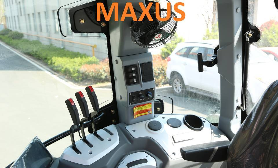 NEW MAXUS 280 HP 4x4 Tractor Warranty НОВИЙ MAXUS 280 К.с. 4x4 Трактор Гарантія NOWY Ciągnik 280 KM 4x4 MAXUS Gwarancja - Traktor: billede 2 NEW MAXUS 280 HP 4x4 Tractor Warranty НОВИЙ MAXUS 280 К.с. 4x4 Трактор Гарантія NOWY Ciągnik 280 KM 4x4 MAXUS Gwarancja - Traktor: billede 2