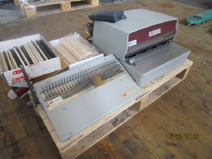 WIRO SCHLIESSMASCHINE GBC 112-PM-1 - Trykmaskine: billede 3 WIRO SCHLIESSMASCHINE GBC 112-PM-1 - Trykmaskine: billede 3