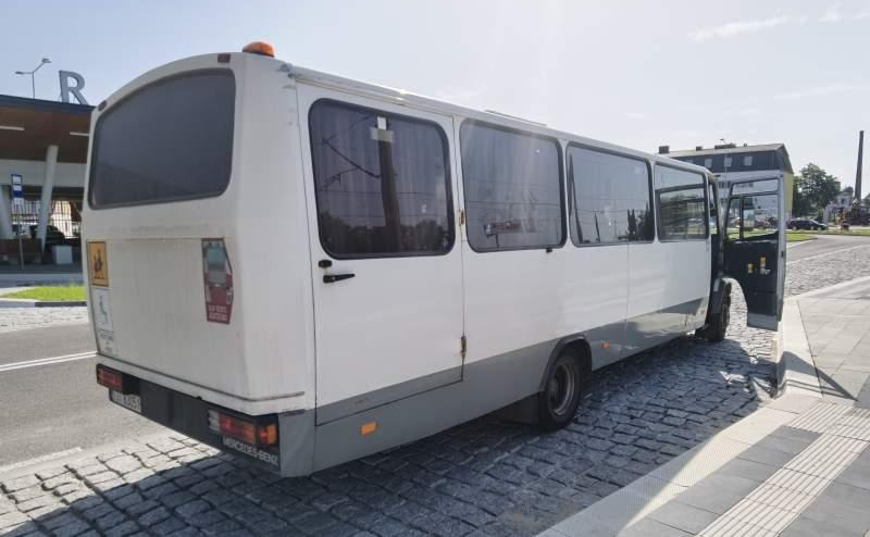 Mercedes-Benz Vario 814D 38+12 - Forstæder bus: billede 3 Mercedes-Benz Vario 814D 38+12 - Forstæder bus: billede 3