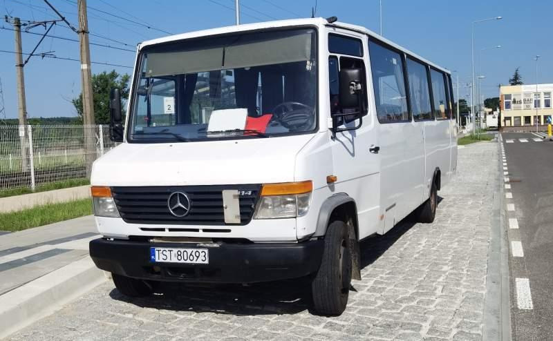 Mercedes-Benz Vario 814D 38+13 - Forstæder bus: billede 4 Mercedes-Benz Vario 814D 38+13 - Forstæder bus: billede 4
