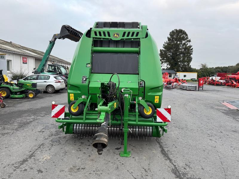 JOHN DEERE V461M - Rundballepresse: billede 2 JOHN DEERE V461M - Rundballepresse: billede 2