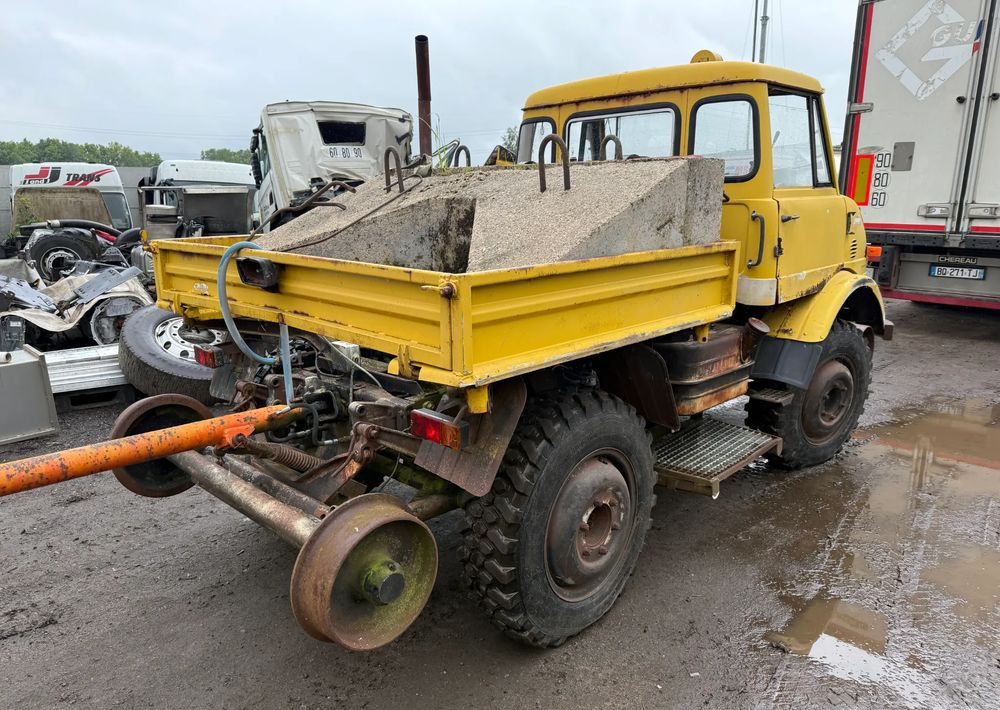 Mercedes-Benz UNIMOG 406B - Utility/ Speciel maskine: billede 4 Mercedes-Benz UNIMOG 406B - Utility/ Speciel maskine: billede 4
