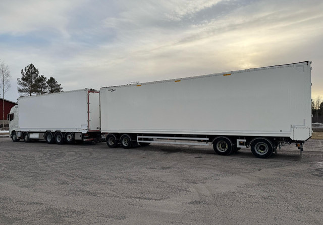 Volvo FH16 - Lastbil varevogn: billede 4 Volvo FH16 - Lastbil varevogn: billede 4