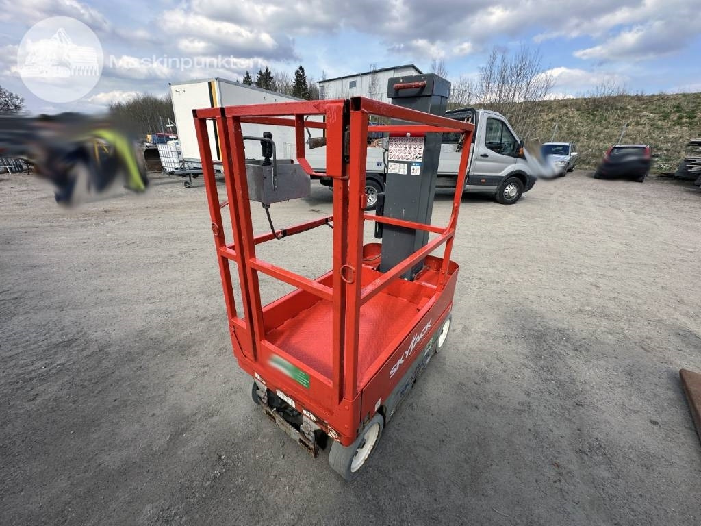 SkyJack SJ 12 - Søjlelift: billede 4 SkyJack SJ 12 - Søjlelift: billede 4