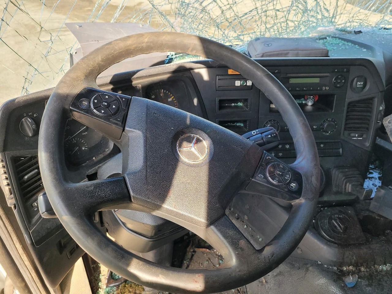 Leje en MERCEDES AROCS 2640   6X4 MERCEDES AROCS 2640   6X4: billede 12