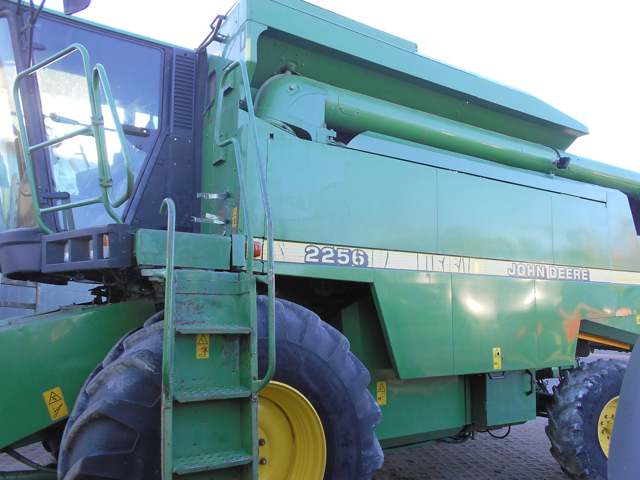 John Deere 2256 - Mejetærsker: billede 3 John Deere 2256 - Mejetærsker: billede 3