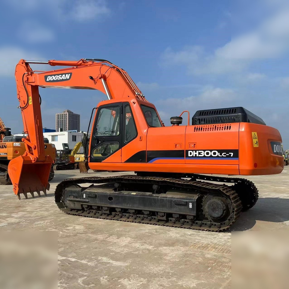 DOOSAN DH300 LC-7 - Bæltegravemaskine: billede 2 DOOSAN DH300 LC-7 - Bæltegravemaskine: billede 2