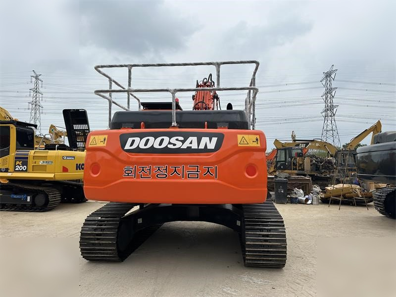 DOOSAN DX260 LC - Bæltegravemaskine: billede 5 DOOSAN DX260 LC - Bæltegravemaskine: billede 5