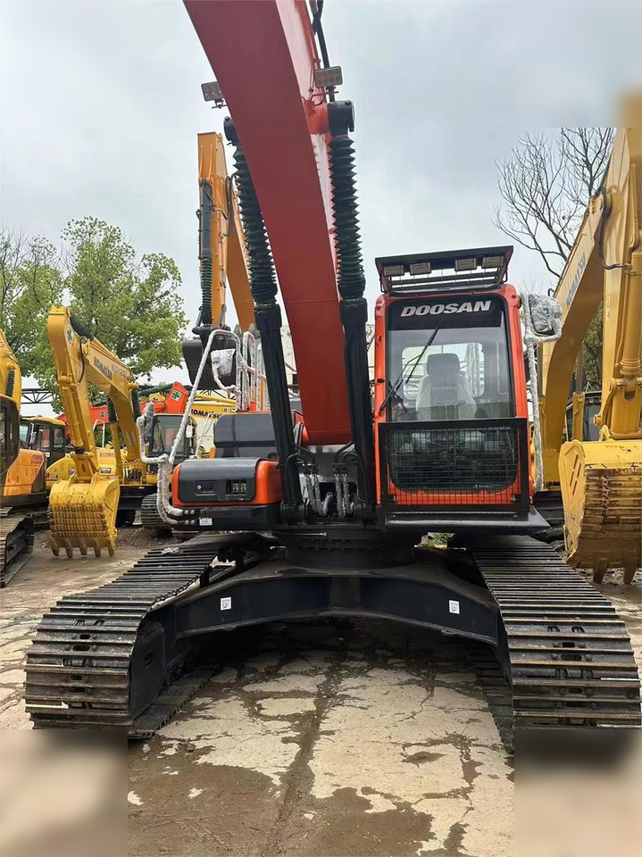 DOOSAN DX300 LC - Bæltegravemaskine: billede 3 DOOSAN DX300 LC - Bæltegravemaskine: billede 3