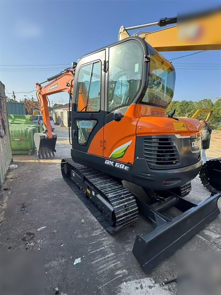 DOOSAN DX60E-10N - Bæltegravemaskine: billede 5 DOOSAN DX60E-10N - Bæltegravemaskine: billede 5