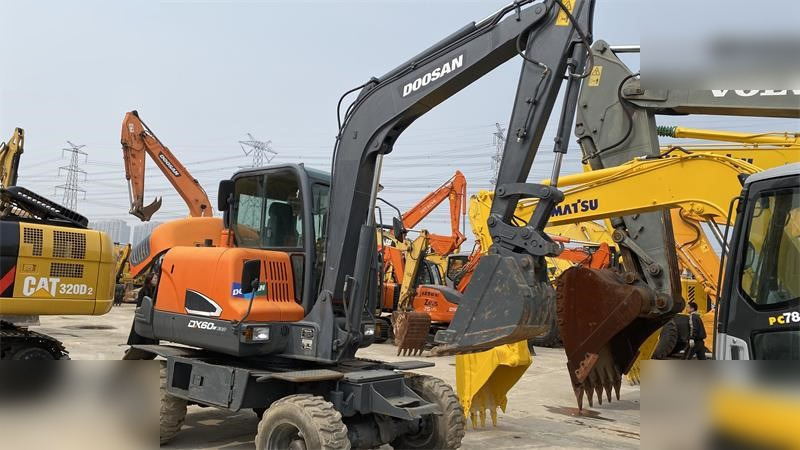 DOOSAN DX60W ECO - Hjulgravemaskine: billede 3 DOOSAN DX60W ECO - Hjulgravemaskine: billede 3