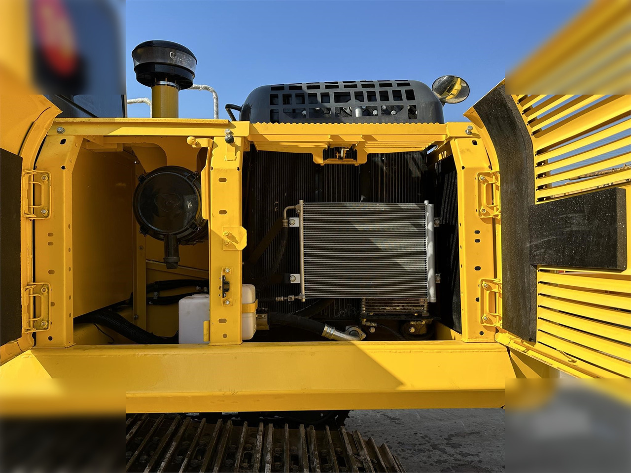 KOMATSU PC200-8 - Bæltegravemaskine: billede 5 KOMATSU PC200-8 - Bæltegravemaskine: billede 5
