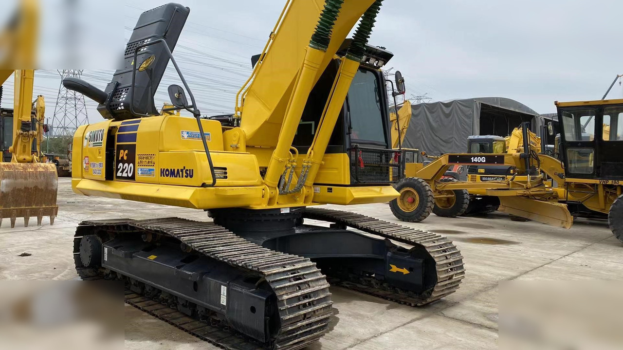 KOMATSU PC220-8 - Bæltegravemaskine: billede 4 KOMATSU PC220-8 - Bæltegravemaskine: billede 4