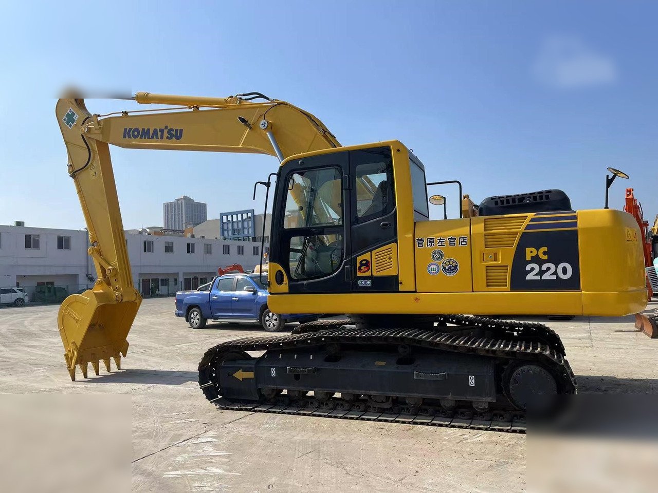 KOMATSU PC220-8 - Bæltegravemaskine: billede 2 KOMATSU PC220-8 - Bæltegravemaskine: billede 2