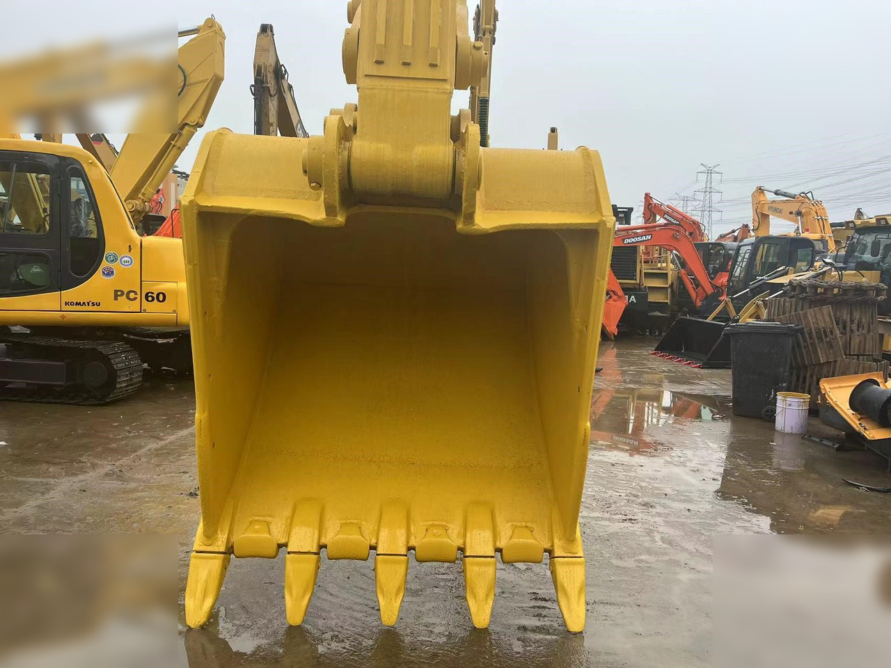KOMATSU PC450-8 - Bæltegravemaskine: billede 4 KOMATSU PC450-8 - Bæltegravemaskine: billede 4
