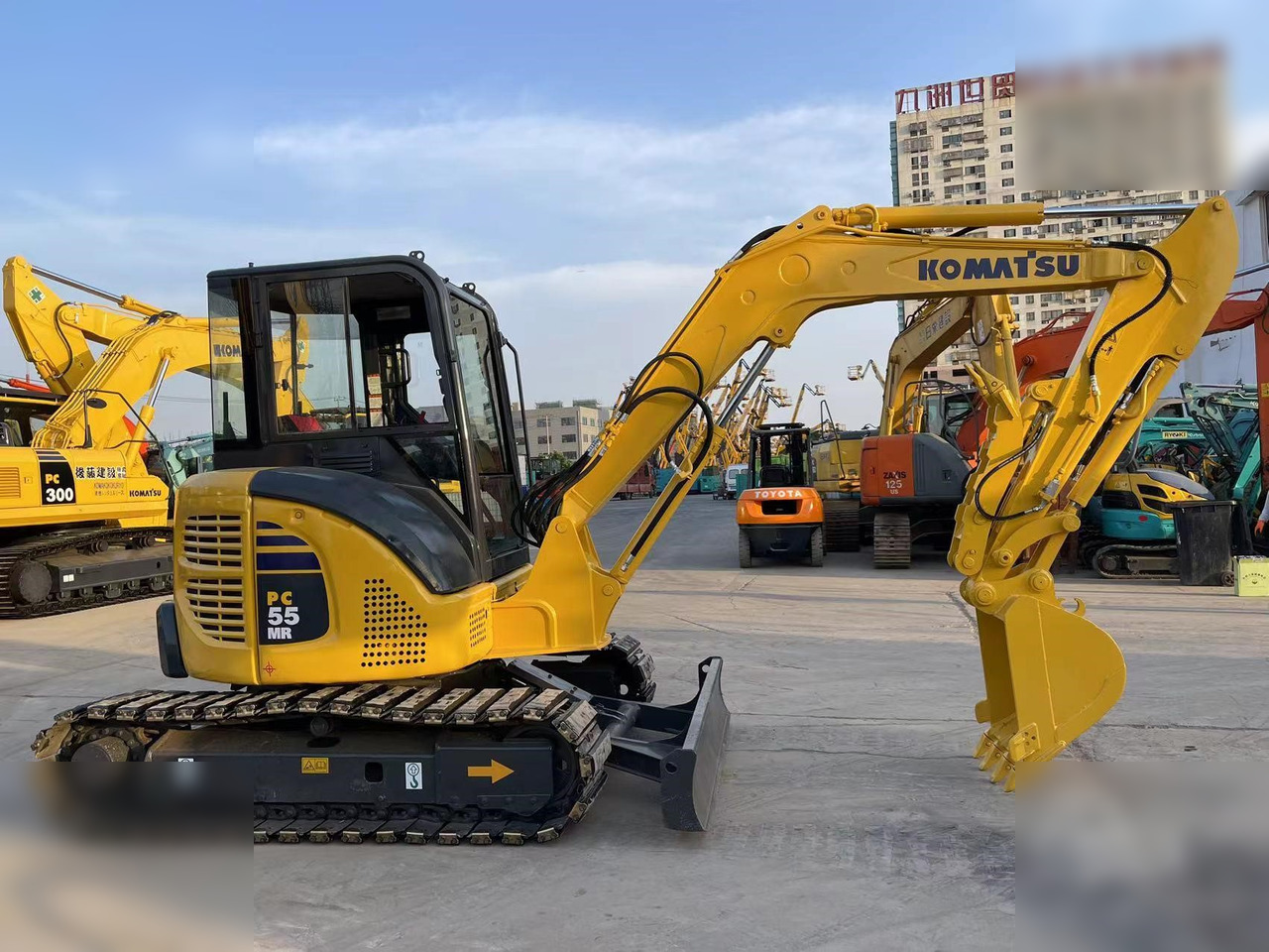 KOMATSU PC55MR-2 - Minigravemaskine: billede 2 KOMATSU PC55MR-2 - Minigravemaskine: billede 2