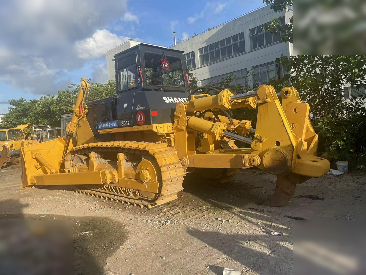 SHANTUI SD32 - Bulldozer: billede 1 SHANTUI SD32 - Bulldozer: billede 1