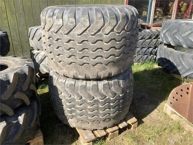 Vredestein Flotation + 700/45x22,5 - Dæk for Utility/ Speciel maskine: billede 1 Vredestein Flotation + 700/45x22,5 - Dæk for Utility/ Speciel maskine: billede 1