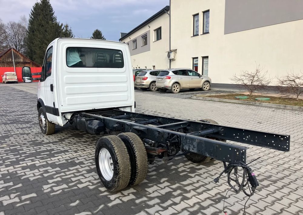 Iveco DAILY 70C17 RAMO DO ZABUDOWY,super stan - Lastbil chassis: billede 4 Iveco DAILY 70C17 RAMO DO ZABUDOWY,super stan - Lastbil chassis: billede 4