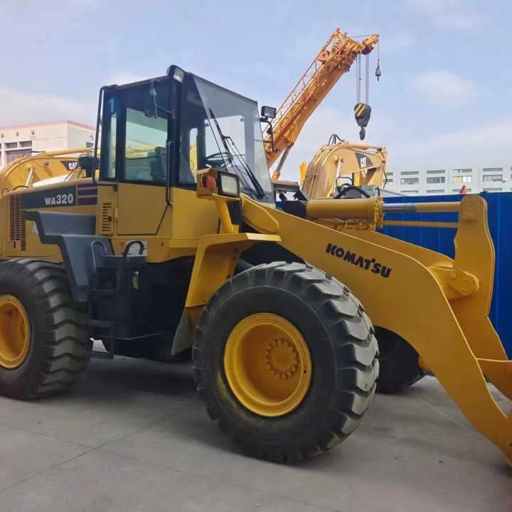 Good Condition Second Hand WA320-5 Front Wheel Loader for Cheap Price Hot Sale in China - Gummihjulslæsser: billede 1 Good Condition Second Hand WA320-5 Front Wheel Loader for Cheap Price Hot Sale in China - Gummihjulslæsser: billede 1