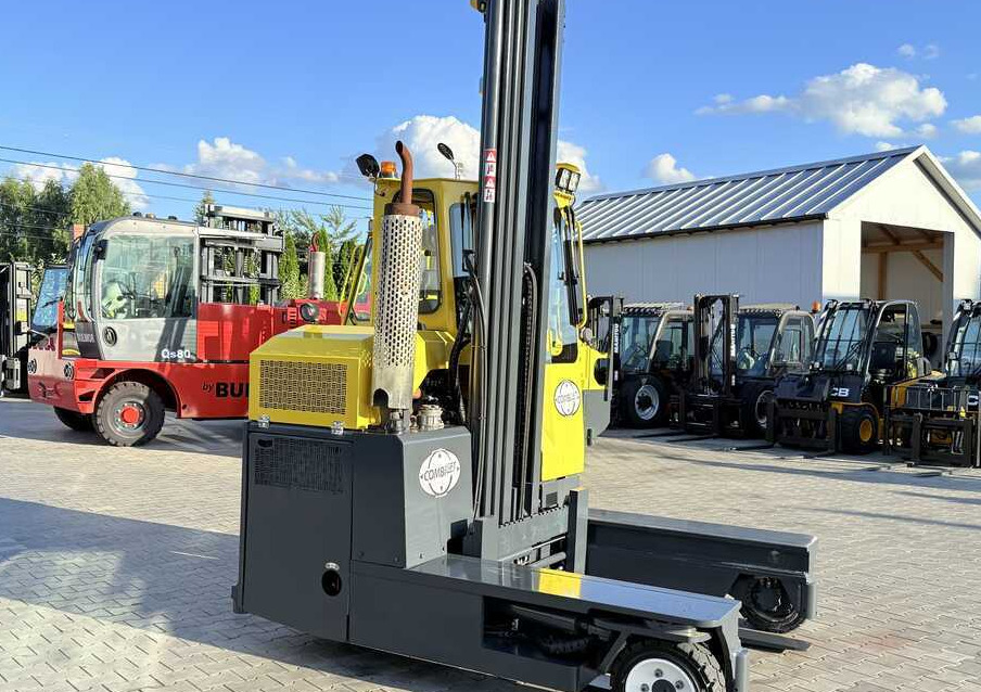 Combilift C3000 / GAS / TRIPLEX - 7600MM / FREE-LIFT / POSITIONER / A comprehensive range of four-way and side-loading forklifts. - Firevejs reach truck: billede 5 Combilift C3000 / GAS / TRIPLEX - 7600MM / FREE-LIFT / POSITIONER / A comprehensive range of four-way and side-loading forklifts. - Firevejs reach truck: billede 5