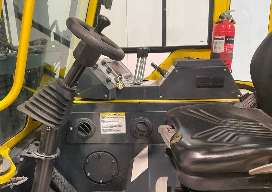 Combilift CBE2500 / TRIPLEX / 4900 / FREE LIFT - Firevejs reach truck: billede 3 Combilift CBE2500 / TRIPLEX / 4900 / FREE LIFT - Firevejs reach truck: billede 3