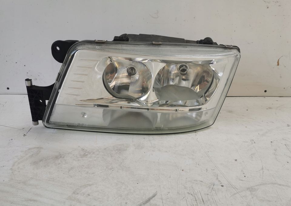 LAMPA MAN TGX E6 LIFT LH. MOCNY LED ORYGINAŁ - Lys/ Belysning for Lastbil: billede 1 LAMPA MAN TGX E6 LIFT LH. MOCNY LED ORYGINAŁ - Lys/ Belysning for Lastbil: billede 1