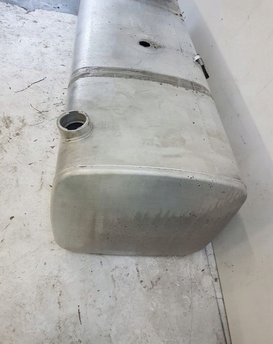 ZBIORNIK PALIWA DAF 1945568 690L 200X70X60 - Brændstoftank: billede 3 ZBIORNIK PALIWA DAF 1945568 690L 200X70X60 - Brændstoftank: billede 3