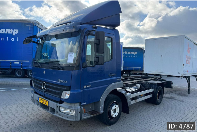 Mercedes-Benz Atego 816 Day Cab, Euro 5, BDF / EPS automatic / standklima / Hydraulic system - Containerbil/ Veksellad lastbil: billede 1 Mercedes-Benz Atego 816 Day Cab, Euro 5, BDF / EPS automatic / standklima / Hydraulic system - Containerbil/ Veksellad lastbil: billede 1