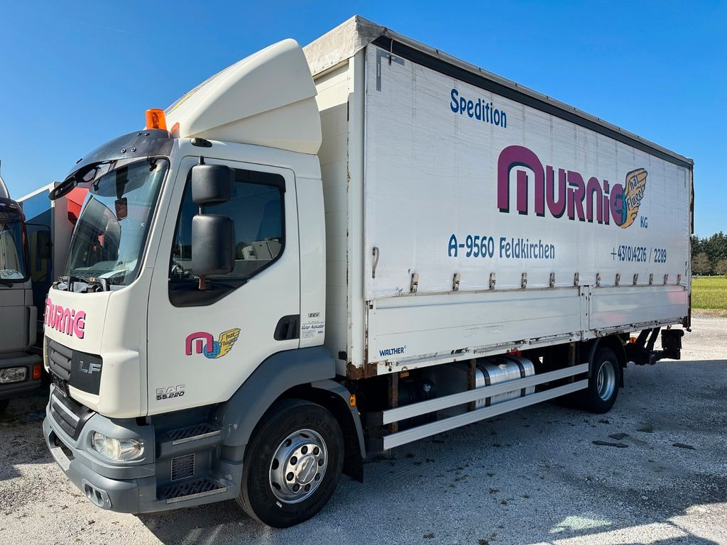 DAF LF 55-220 EEV Edscha LBW - Lastbil med presenning: billede 2 DAF LF 55-220 EEV Edscha LBW - Lastbil med presenning: billede 2