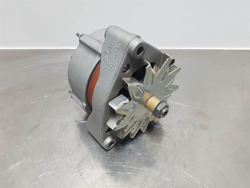 Deutz 913/1013-28V 55A-Alternator/Lichtmaschine/Dynamo - Motor for Entreprenørmaskin: billede 1 Deutz 913/1013-28V 55A-Alternator/Lichtmaschine/Dynamo - Motor for Entreprenørmaskin: billede 1