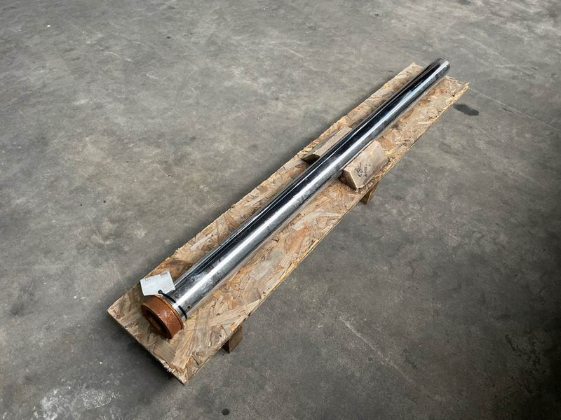 Manitou M/MXC-563481-Cylinder rods/Zylinderstangen - Hydraulik for Entreprenørmaskin: billede 2 Manitou M/MXC-563481-Cylinder rods/Zylinderstangen - Hydraulik for Entreprenørmaskin: billede 2