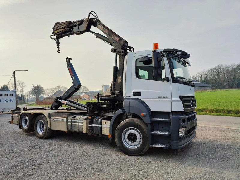 Mercedes-Benz Axor 2536 Euro5 container multilift crane HIAB 220 - Lastbil kroghejs, Lastbil med kran: billede 2 Mercedes-Benz Axor 2536 Euro5 container multilift crane HIAB 220 - Lastbil kroghejs, Lastbil med kran: billede 2