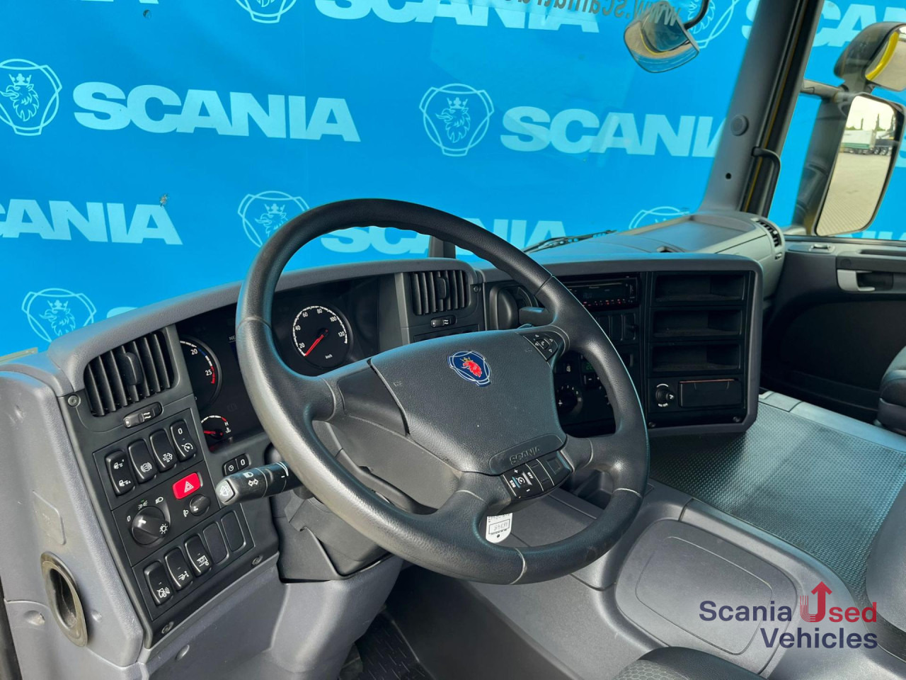 SCANIA P 250 DB4x2MNA AIRCO TAIL LIFT 1.5T 855X249X227CM - Lastbil chassis: billede 4 SCANIA P 250 DB4x2MNA AIRCO TAIL LIFT 1.5T 855X249X227CM - Lastbil chassis: billede 4