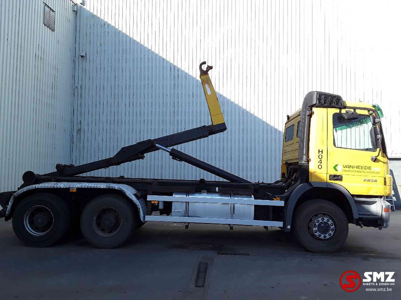 Mercedes-Benz Actros 2636 6x4 steel lames 3x - Containerbil/ Veksellad lastbil: billede 4 Mercedes-Benz Actros 2636 6x4 steel lames 3x - Containerbil/ Veksellad lastbil: billede 4