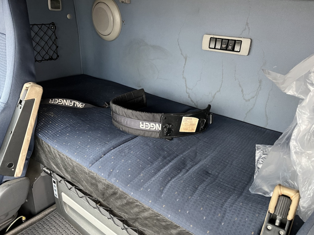 Volvo FH 520 6x2 Palfinger PK 12502 | AHK - Lastbil med kran, Lastbil med lad: billede 5 Volvo FH 520 6x2 Palfinger PK 12502 | AHK - Lastbil med kran, Lastbil med lad: billede 5