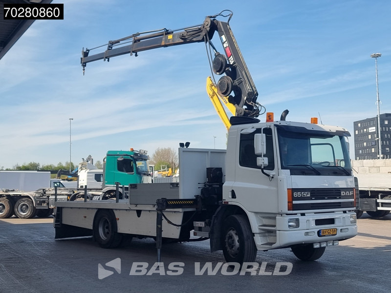 DAF CF65. 220 4X2 NL-Truck Hiab 135-3 Kran Crane Remote Euro 2 - Lastbil med lad, Lastbil med kran: billede 2 DAF CF65. 220 4X2 NL-Truck Hiab 135-3 Kran Crane Remote Euro 2 - Lastbil med lad, Lastbil med kran: billede 2