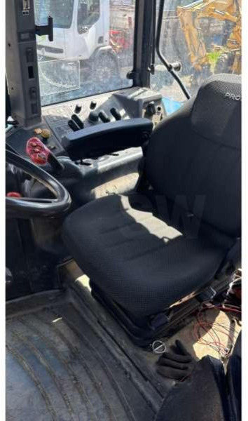 New Holland TM175 - Traktor: billede 4 New Holland TM175 - Traktor: billede 4