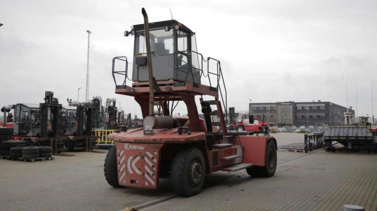 Kalmar DCF90-45ES - Gaffeltruck til containerhåndtering: billede 3 Kalmar DCF90-45ES - Gaffeltruck til containerhåndtering: billede 3