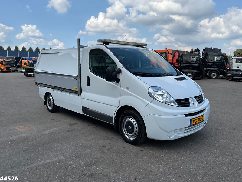 Renault Trafic 2.0 dCi Veeg-vuil kipper - Affaldsmaskine: billede 5 Renault Trafic 2.0 dCi Veeg-vuil kipper - Affaldsmaskine: billede 5