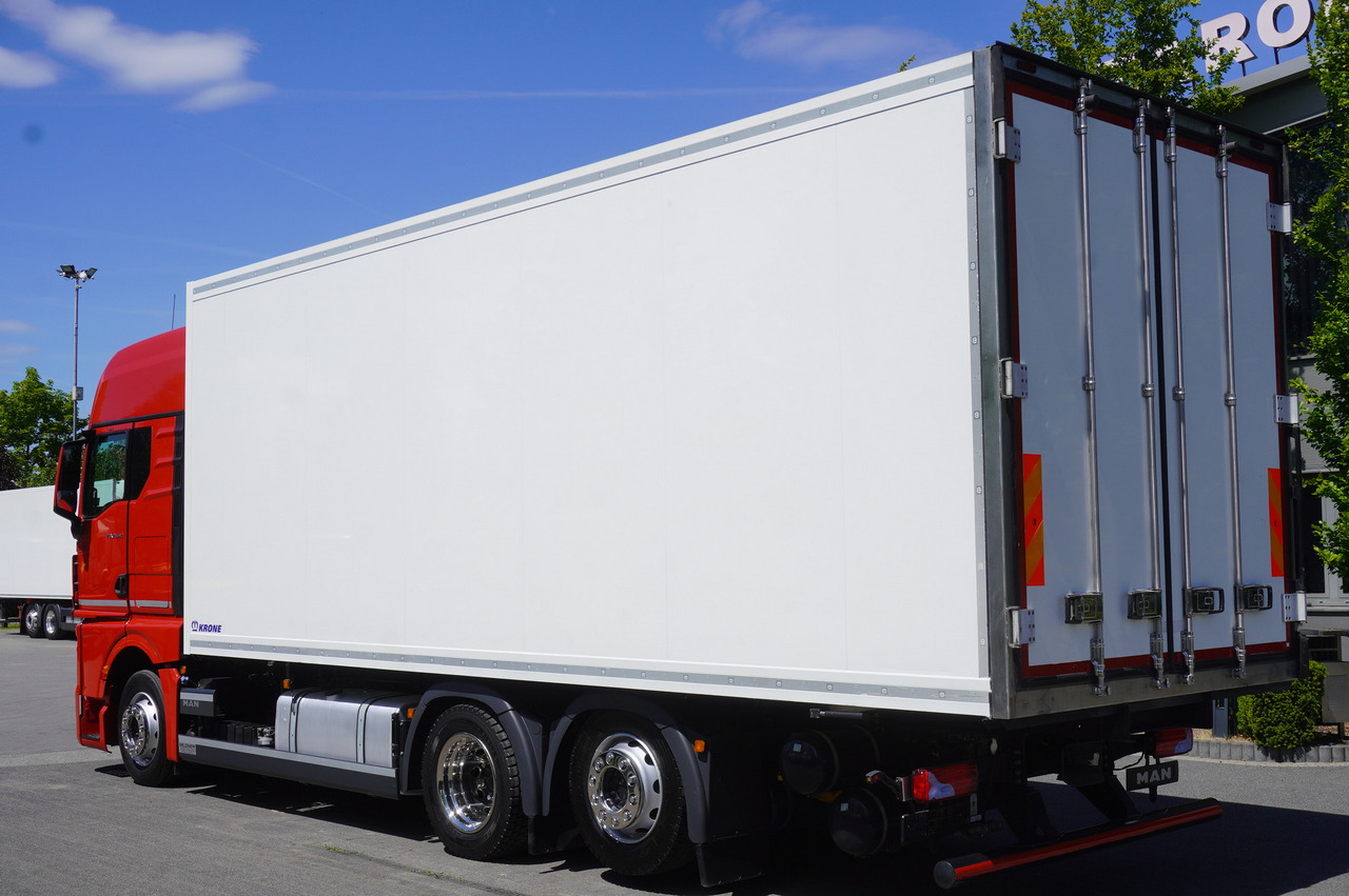 MAN MAN TGX 26.510 / 2022 / NEW Krone bitemperature refrigerated truck / Carrier Supra 850 MT / 4 units - Kølevogn lastbil: billede 2 MAN MAN TGX 26.510 / 2022 / NEW Krone bitemperature refrigerated truck / Carrier Supra 850 MT / 4 units - Kølevogn lastbil: billede 2
