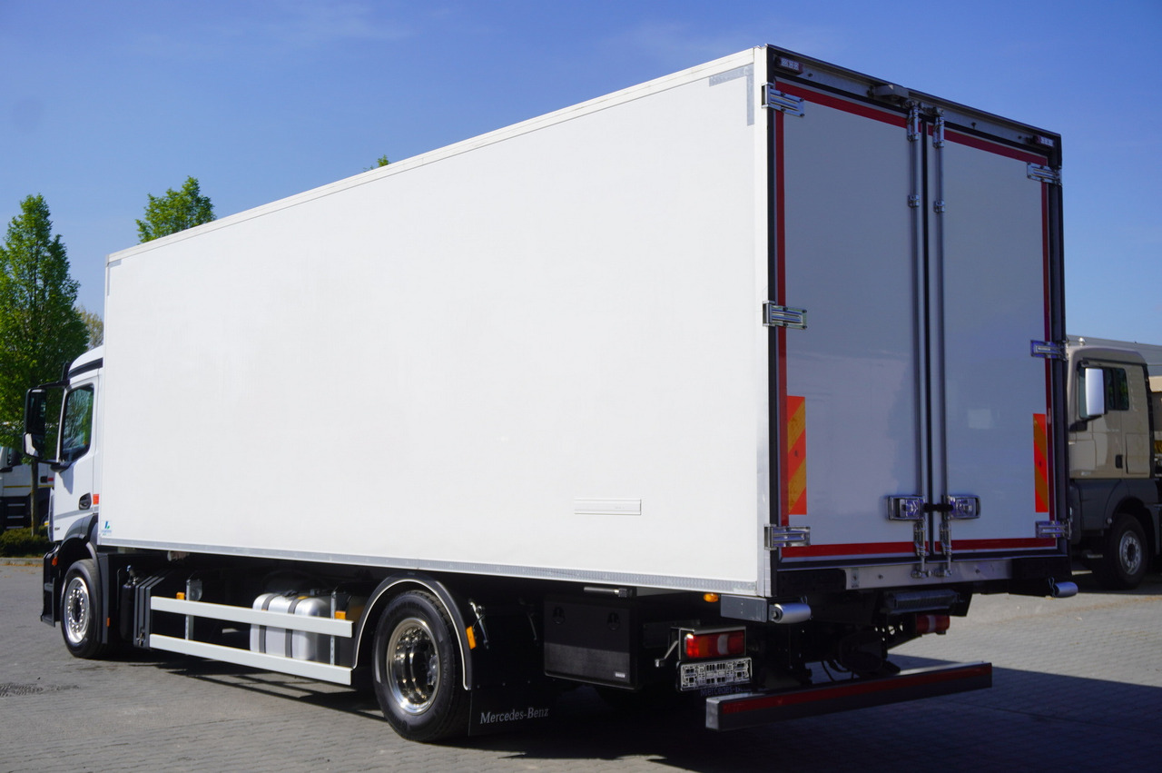 MERCEDES-BENZ Actros 1824 MP5 / GVM 18T / 8T load / 100,000 km! / 2022 / 19 EPAL - Kølevogn lastbil: billede 4 MERCEDES-BENZ Actros 1824 MP5 / GVM 18T / 8T load / 100,000 km! / 2022 / 19 EPAL - Kølevogn lastbil: billede 4