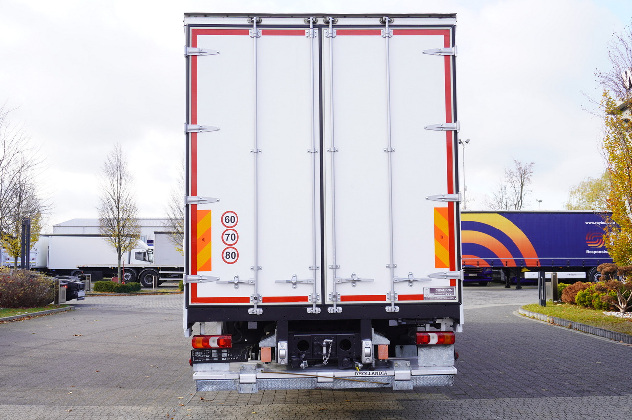 MERCEDES-BENZ Actros 1835 E6 4×2 / Curtainsider 21 pallets / tail lift 1.5t - Lastbil med presenning: billede 2 MERCEDES-BENZ Actros 1835 E6 4×2 / Curtainsider 21 pallets / tail lift 1.5t - Lastbil med presenning: billede 2