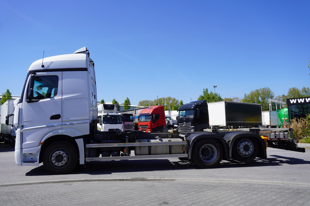 MERCEDES-BENZ Actros 2545 6×2 MP5 / FULL ADR / 12 units - Containerbil/ Veksellad lastbil: billede 3 MERCEDES-BENZ Actros 2545 6×2 MP5 / FULL ADR / 12 units - Containerbil/ Veksellad lastbil: billede 3