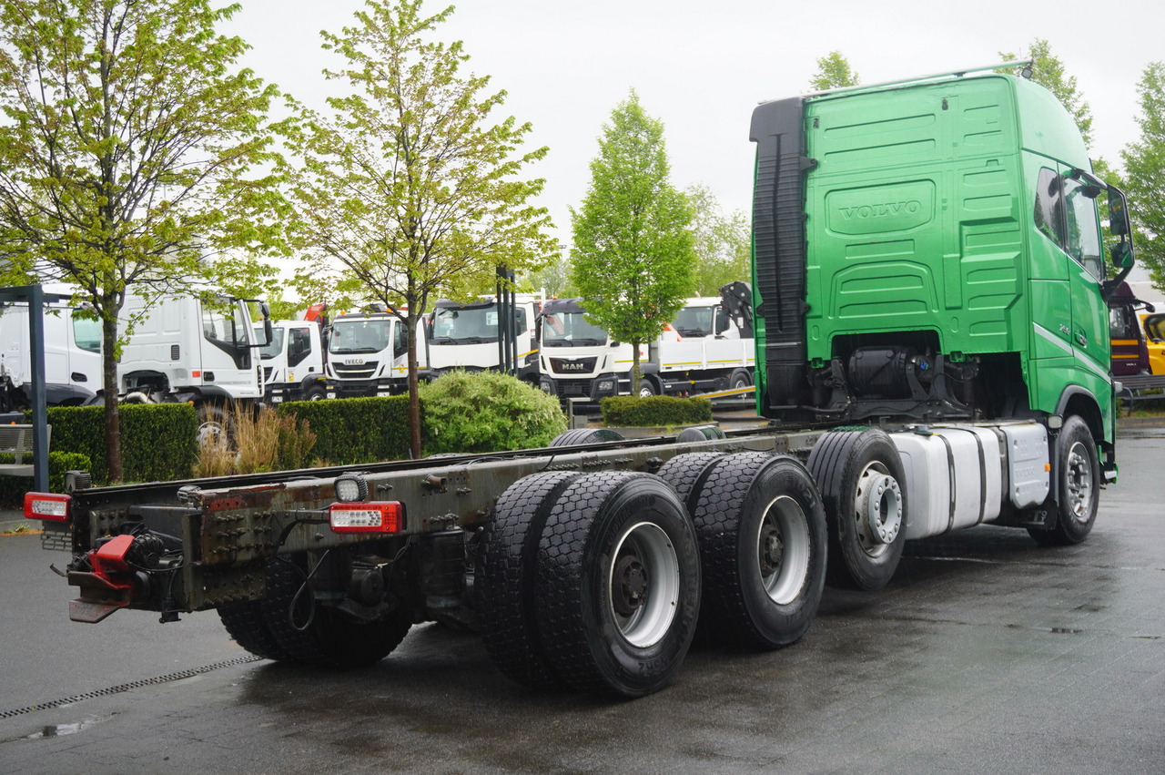 VOLVO Volvo FH16 750 8×4 / 750 HP! / 7.2 m chassis - Lastbil med kran: billede 3 VOLVO Volvo FH16 750 8×4 / 750 HP! / 7.2 m chassis - Lastbil med kran: billede 3
