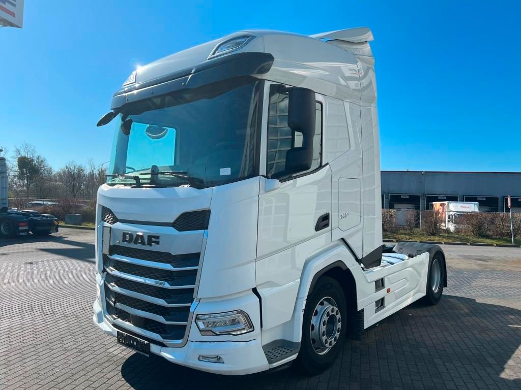 DAF XFn 480 FT Intarder 2xTank 1.105 L Vollspoiler - Trækker: billede 2 DAF XFn 480 FT Intarder 2xTank 1.105 L Vollspoiler - Trækker: billede 2