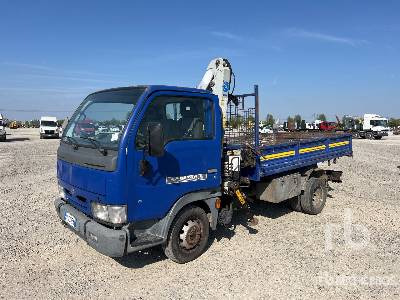 NISSAN CABSTAR CABSTAR E120 2002 PM 2522 on (Inoperable) - Tipvogn lastbil, Lastbil med kran: billede 2 NISSAN CABSTAR CABSTAR E120 2002 PM 2522 on (Inoperable) - Tipvogn lastbil, Lastbil med kran: billede 2
