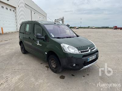 CITROEN BERLINGO Vehicule Utilitaire (Inoperable) - Varevogn: billede 4 CITROEN BERLINGO Vehicule Utilitaire (Inoperable) - Varevogn: billede 4
