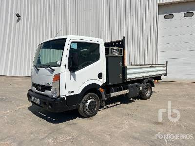 NISSAN CABSTAR 35.14 - Tipvogn lastbil: billede 1 NISSAN CABSTAR 35.14 - Tipvogn lastbil: billede 1